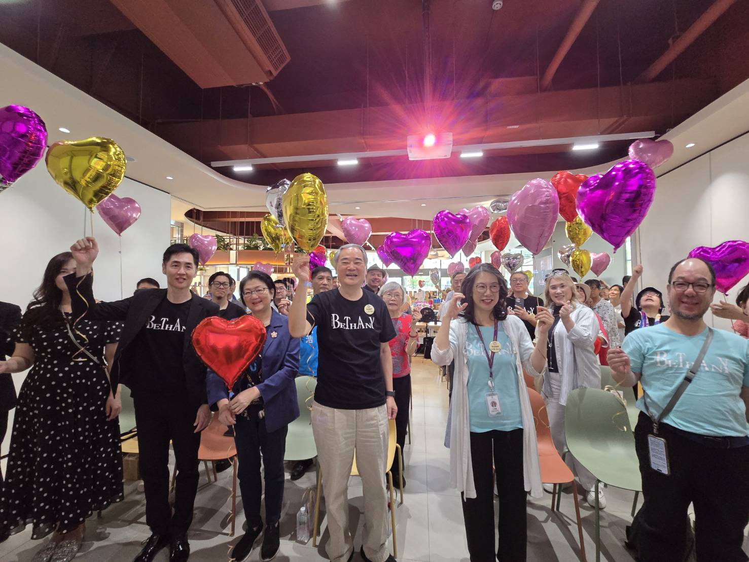 歡慶。（圖/梁敬彥攝影）